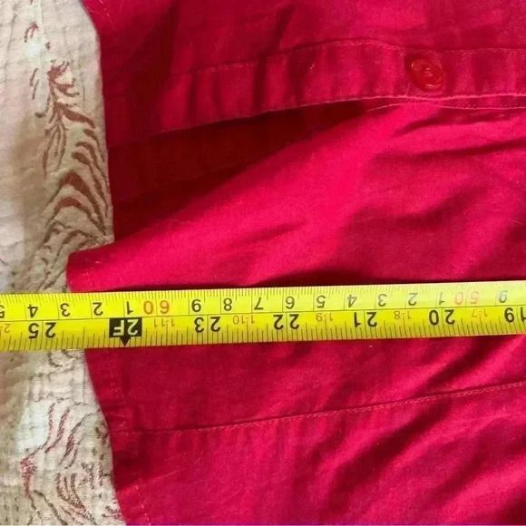 Harley Davidson Embroidered Red Collared Blouse - Size Medium - Picture 8 of 8